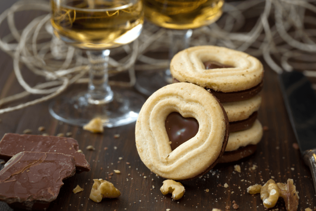 Destilados e Doces em Harmonia: Descubra Combinações Surpreendentes.