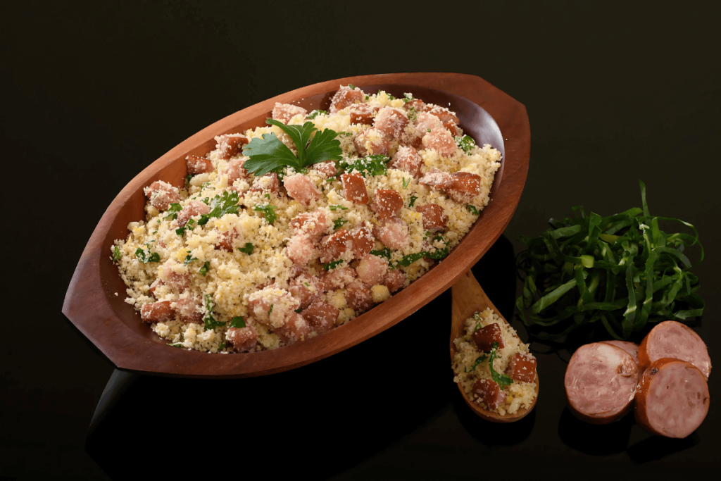 Descubra como Preparar a Perfeita Farofa Brasileira Tradicional: Segredos e Sabores Revelados!.