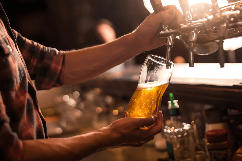 Torneira de cerveja.
Guia Cervejas Artesanais.