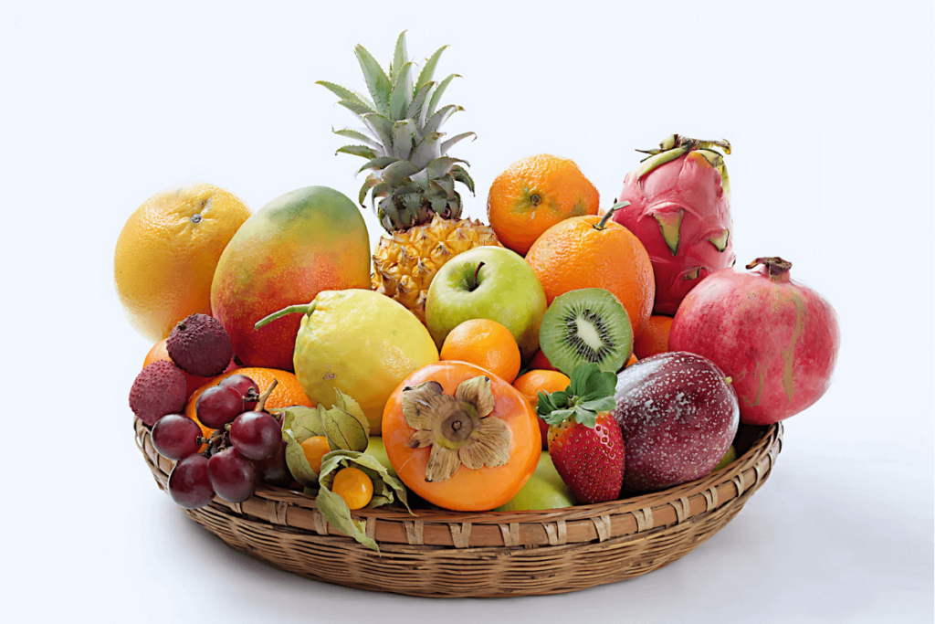 Cesta de Frutas.
Bolos caseiros - sabor do Ceará.