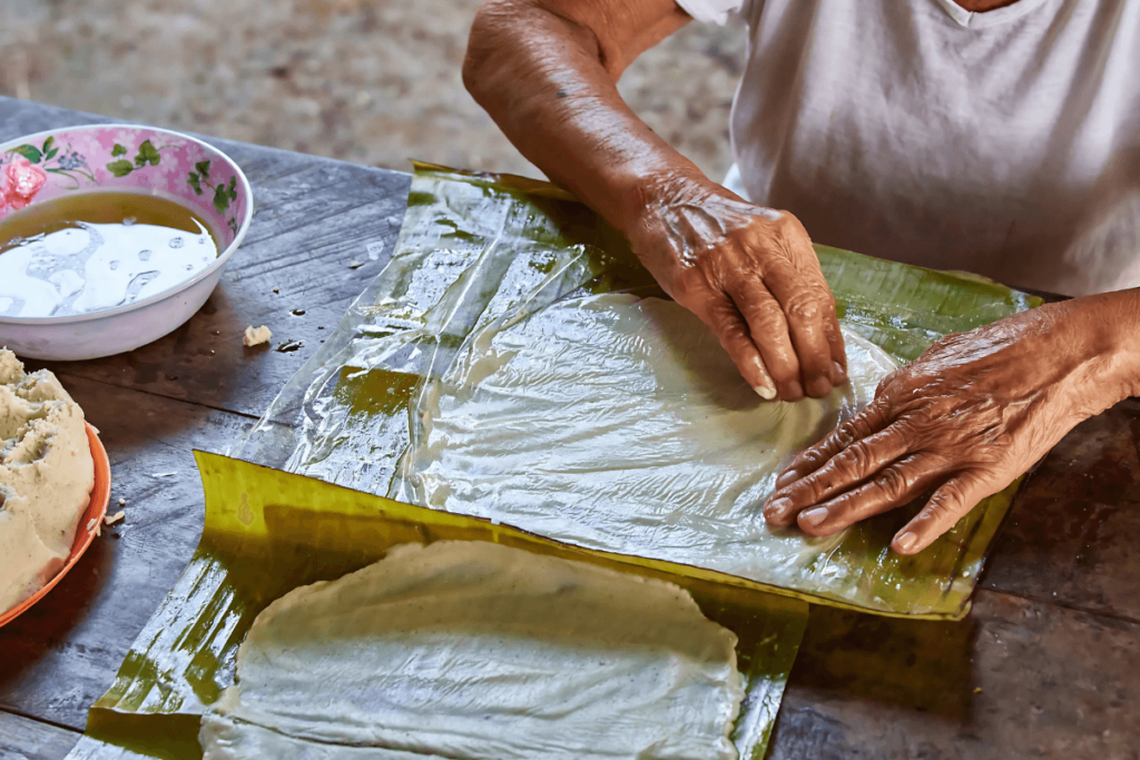 comida tradicional mexicana. Tamales mole de Oaxaca. apimentado. comida caseira.
Desvendando a história dos tamales.