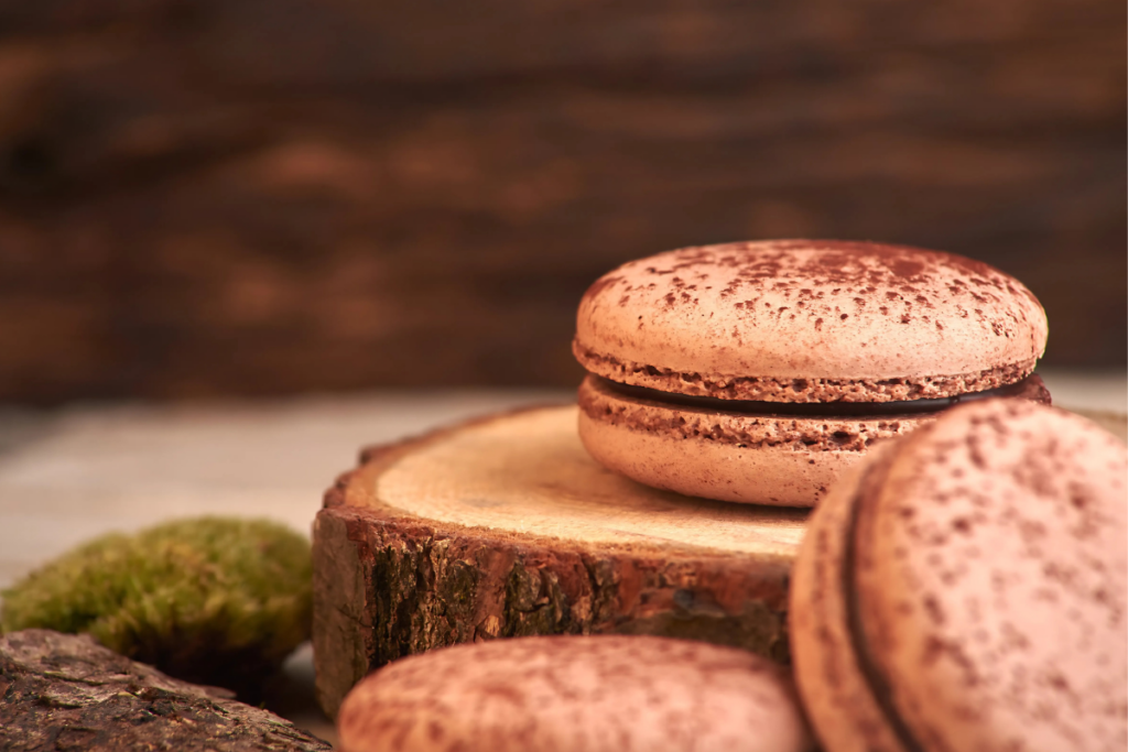 macarrão doce de chocolate. sobremesa deliciosa e saborosa para café.