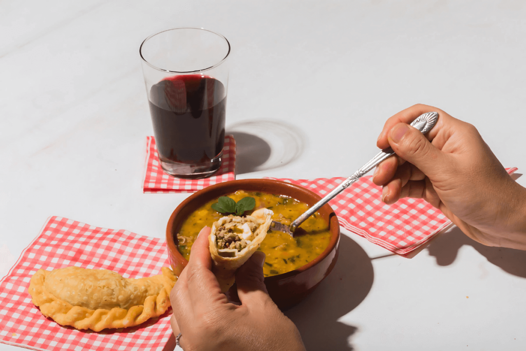 Malbec com Empanadas Argentinas e Locro